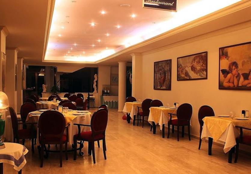 Verano Beach Hotel İçmeler Esterno foto