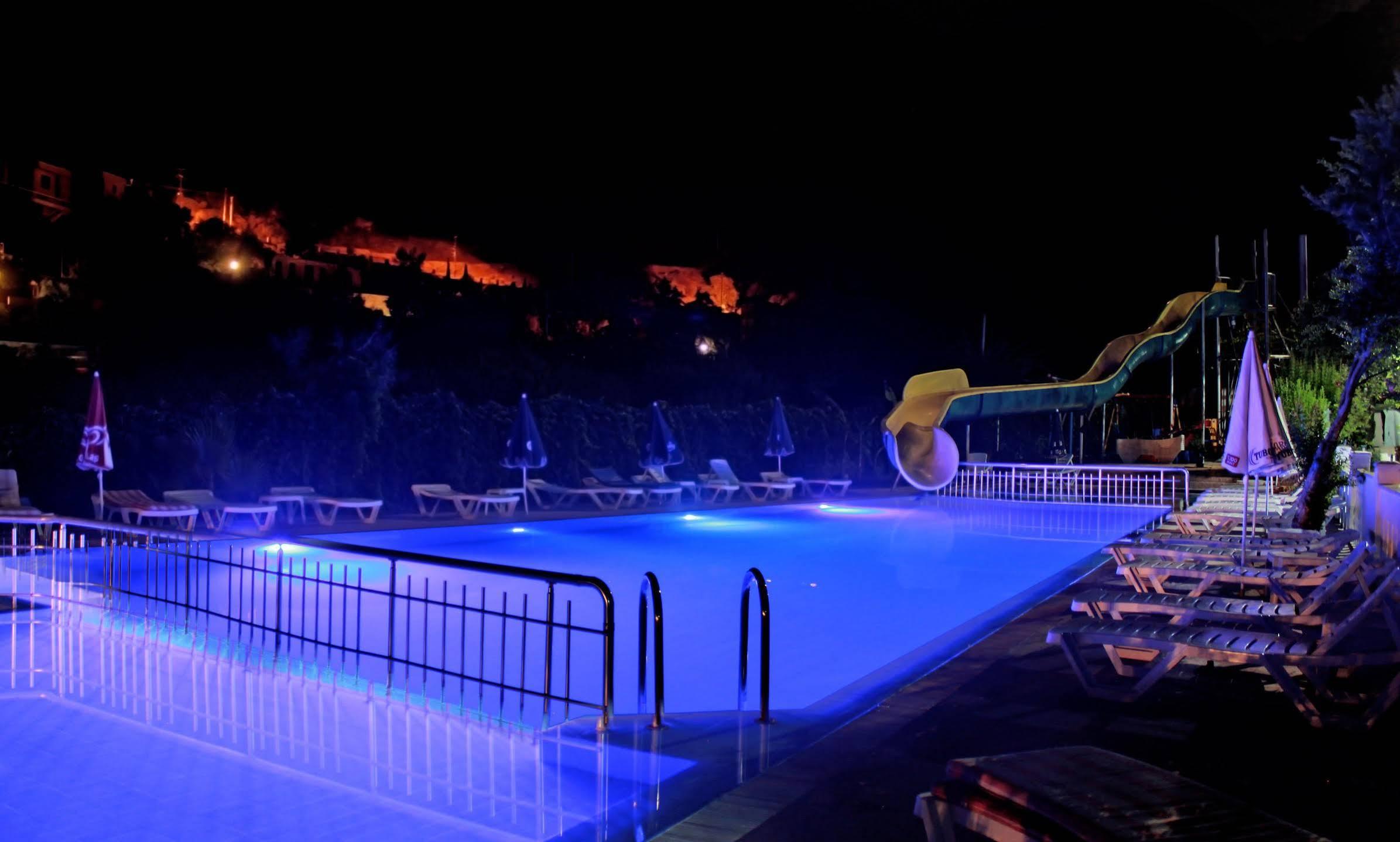 Verano Beach Hotel İçmeler Esterno foto