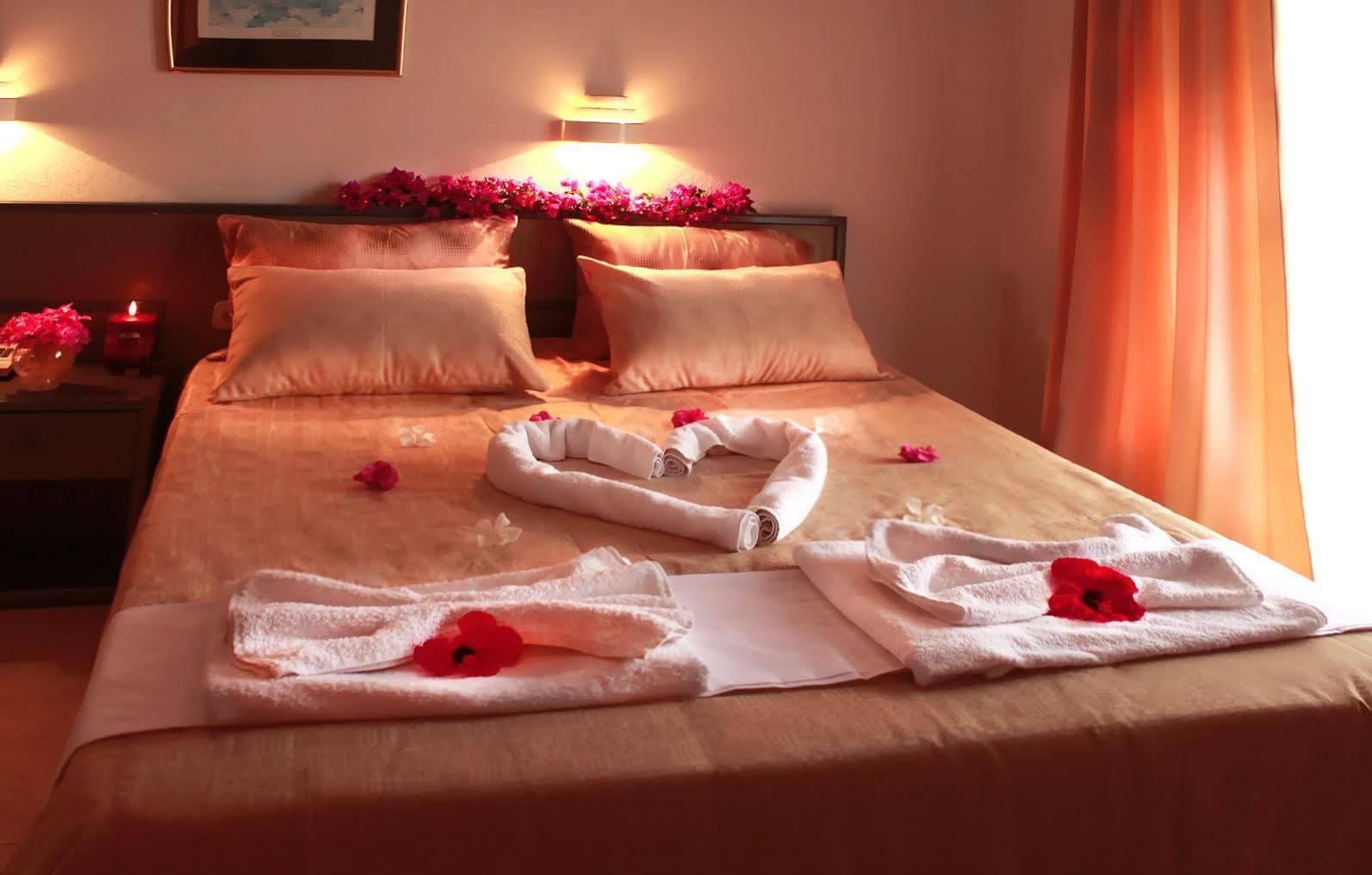 Verano Beach Hotel İçmeler Esterno foto